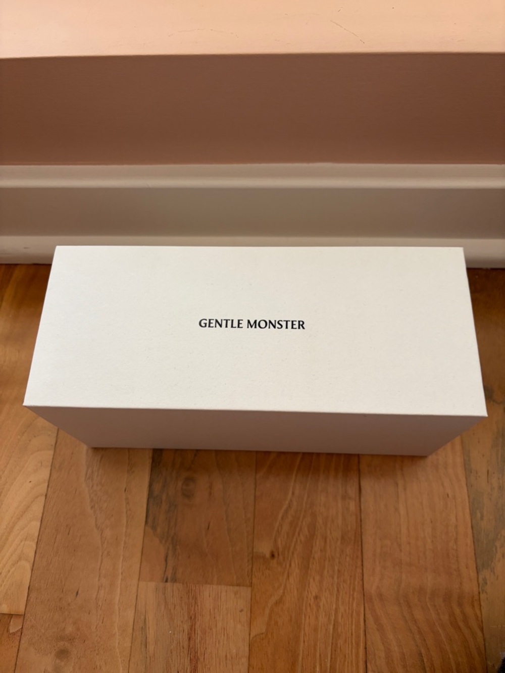 GENTLE MONSTER White Logo Sunglasses Box